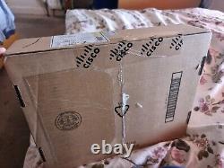 NEW & SEALED Cisco C921-4PLTEGB Router FREE NEXT DAY BY 1PM DELIVERY